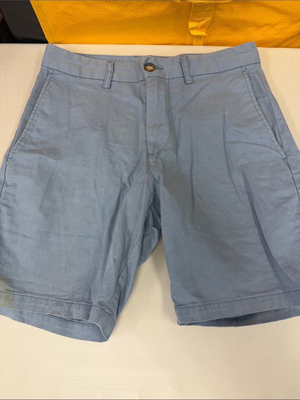 Old Navy Light Blue Men's Casual Shorts size 29 slim built in flex some stains A